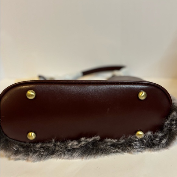 Patricia Nash Lauren’s British Tan pink and Gray Faux Fur Shoulder Bag - Picture 5 of 11